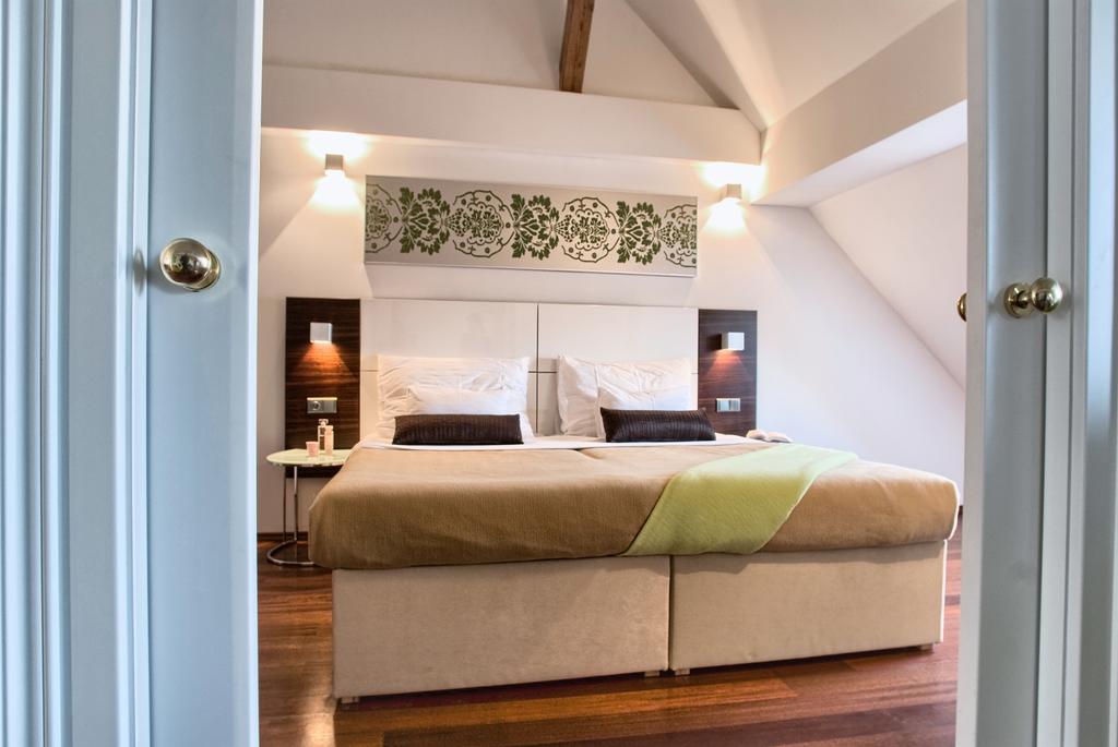 Residence Karolina Praha Bagian luar foto